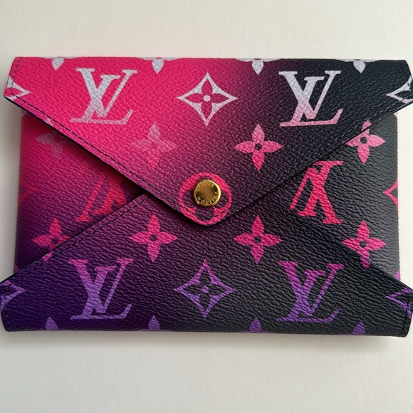 Louis Vuitton Spring in the City limited edition Kirigami medium pouch pochette - Picture 3 of 16